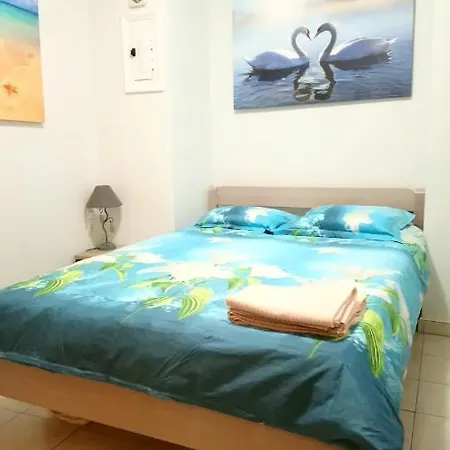Apartamento Michalis Apartment- Close To Port, Beaches