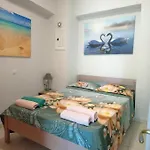 Michalis Apartment- Close To Port, Beaches *