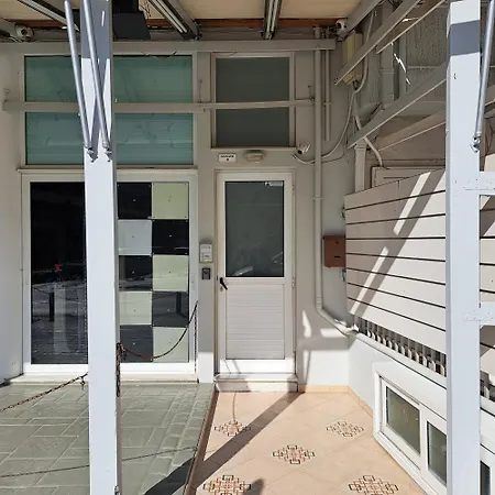 Appartamento Michalis Apartment- Close To Port, Beaches
